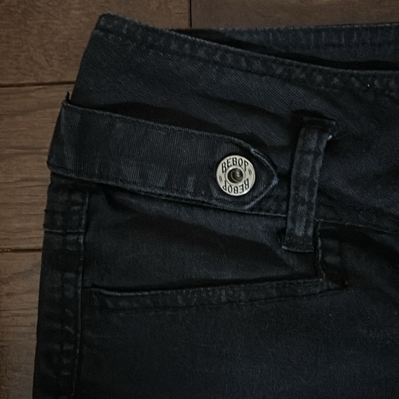 2/$25 - BeBop Black Cargo Shorts - Size 1 - Picture 4 of 7